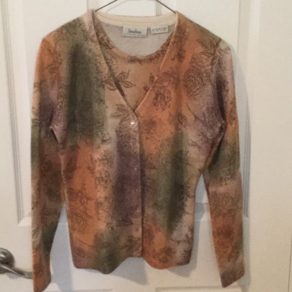 Cashmere sweater set